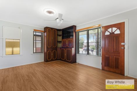 Property photo of 17 Insignia Street Sadleir NSW 2168