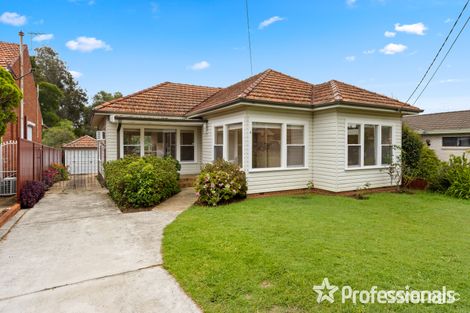 Property photo of 6 Fenwick Avenue Roselands NSW 2196