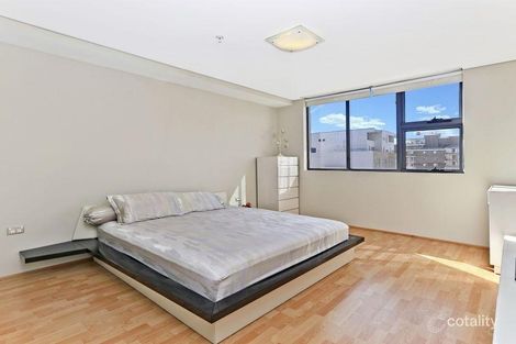 Property photo of 21/1-5 Bourke Street Mascot NSW 2020