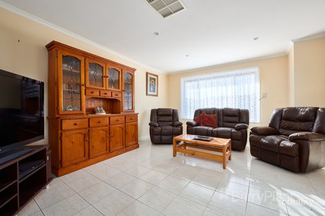 Property photo of 1 Avoca Avenue Noble Park VIC 3174