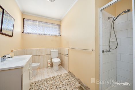 Property photo of 1 Avoca Avenue Noble Park VIC 3174
