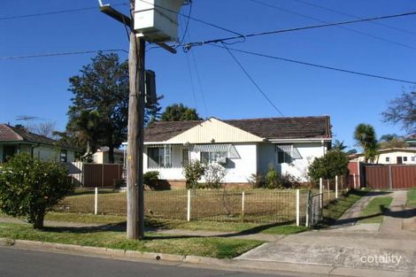 36 Aitape Cres, Whalan, NSW 2770