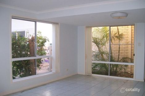Property photo of 80 Bayside Drive Beachmere QLD 4510