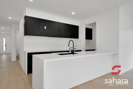 Property photo of 10 Galeras Street Truganina VIC 3029