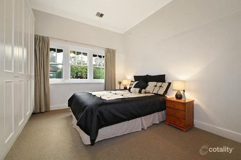 Property photo of 29 Moira Avenue Carnegie VIC 3163