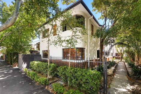2/68 Goldsmith St, Elwood, VIC 3184