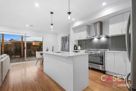 Property photo of 7 Fenix Way Clyde North VIC 3978