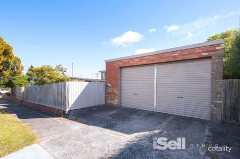 Property photo of 17 Moncur Avenue Springvale VIC 3171