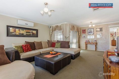 Property photo of 1 Farnborough Avenue Craigieburn VIC 3064