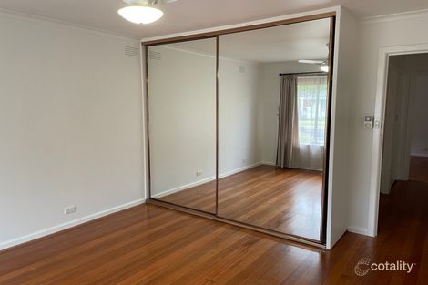 Property photo of 8 Waters Drive Seaholme VIC 3018