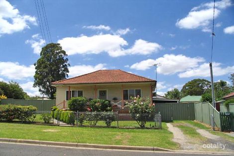 4 Dingle St, Riverstone, NSW 2765