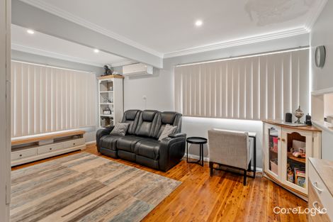 Property photo of 10 Tallowwood Crescent Bradbury NSW 2560