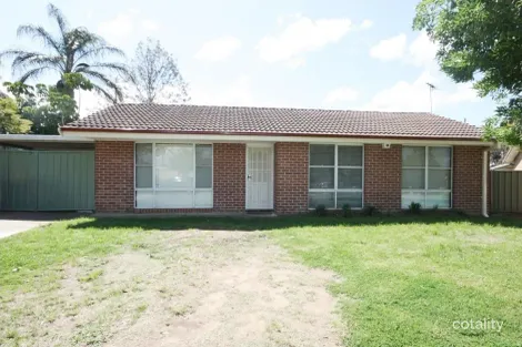 17 Blairgowrie Cct, St Andrews, NSW 2566