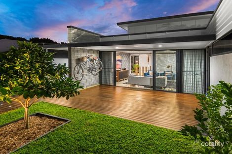 Property photo of 35 Matong Street Hendra QLD 4011