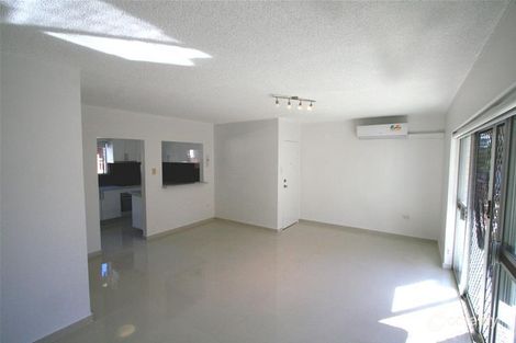 Property photo of 31 Peninsular Drive Surfers Paradise QLD 4217