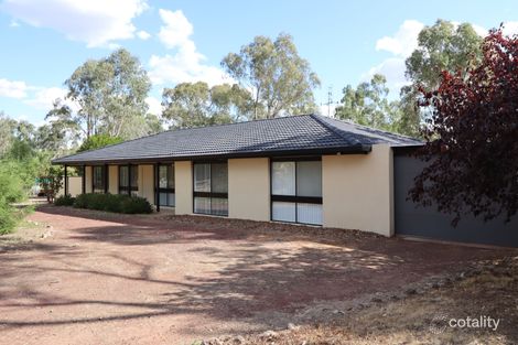 37 Ross St, Heathcote, VIC 3523