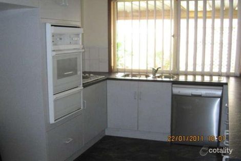 Property photo of 10 Haymaker Court Morphett Vale SA 5162