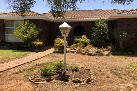 19 Wyndham Ave, Forbes, NSW 2871