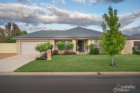 Property photo of 7 Sturt Court Wangaratta VIC 3677