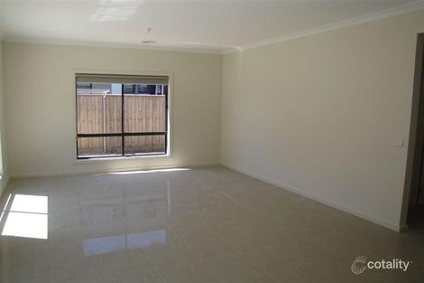 Property photo of 18 Ambrosia Close Epping VIC 3076