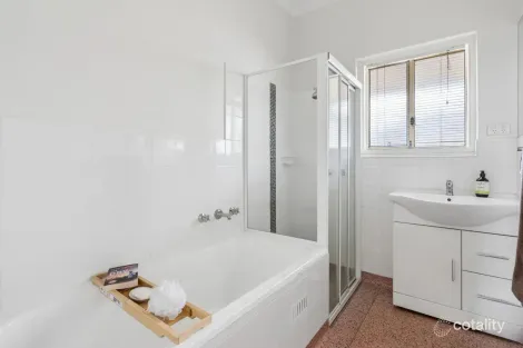 Property photo of 22 Seacombe Road Darlington SA 5047