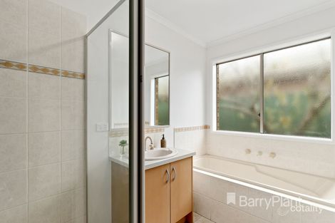 Property photo of 25 Pelham Crescent Wyndham Vale VIC 3024