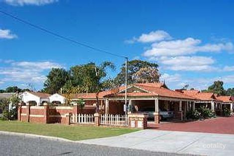 Property photo of 2/11 Harrolyn Avenue Riverton WA 6148