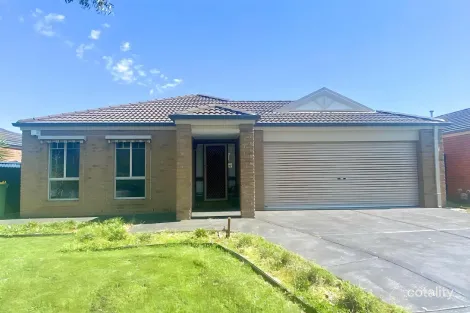 Property photo of 5 Ironbark Circuit Pakenham VIC 3810