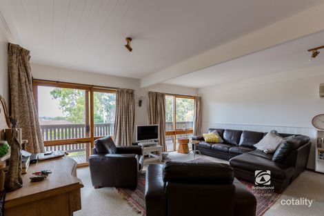 Property photo of 126 Newlands Drive Paynesville VIC 3880
