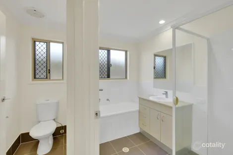 Property photo of 146 Whitehaven Drive Blacks Beach QLD 4740