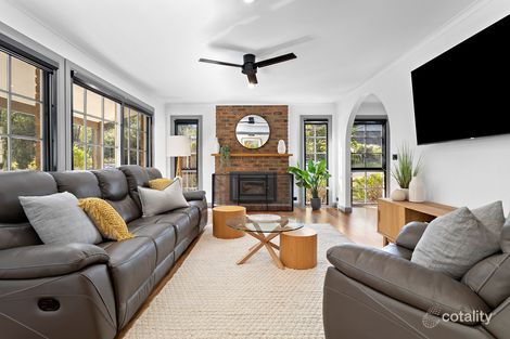 Property photo of 2 Eliza Close Warranwood VIC 3134