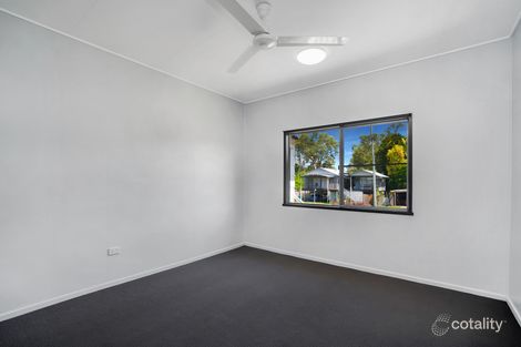 76 Machans Beach Rd, Machans Beach, QLD 4878