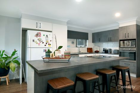 Property photo of 17 Jonathan Street Rockville QLD 4350