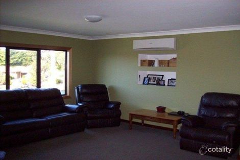Property photo of 13 Russell Street Penguin TAS 7316