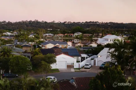 2/24 Wagtail Ct, Burleigh Waters, QLD 4220
