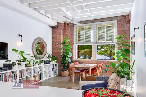 Property photo of 19/53 Vernon Terrace Teneriffe QLD 4005