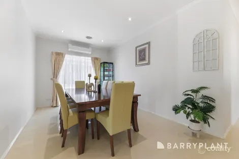 Property photo of 7 Georgina Place Berwick VIC 3806