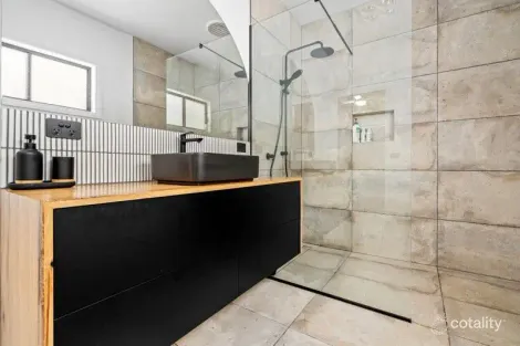 Property photo of 175 Conns Lane Illowa VIC 3282