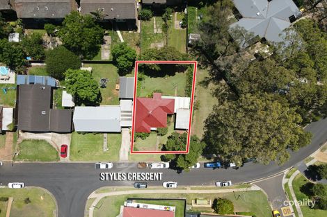 Property photo of 39 Styles Crescent Minto NSW 2566