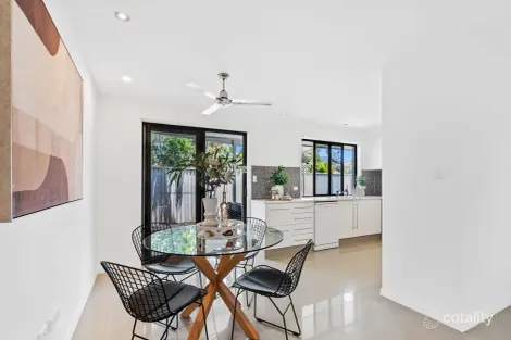 Property photo of 1 Tekapo Street Broadbeach Waters QLD 4218