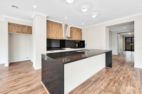 Property photo of 6 Delegate Circuit Lyndhurst VIC 3975