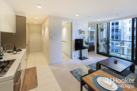 Property photo of 1415/33 Mackenzie Street Melbourne VIC 3000