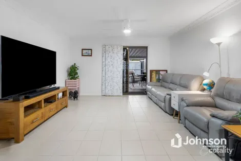 Property photo of 59 Mayfair Drive Browns Plains QLD 4118