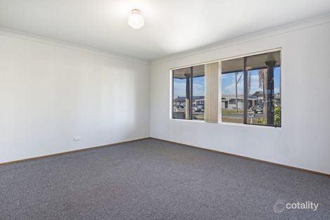 Property photo of 11 Tasman Avenue Killarney Vale NSW 2261