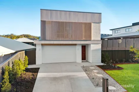 Property photo of 352 Canvey Road Upper Kedron QLD 4055