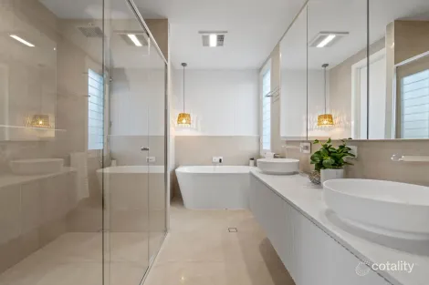 Property photo of 352 Canvey Road Upper Kedron QLD 4055