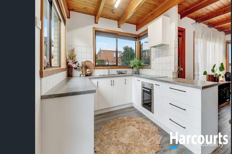 Property photo of 2/80 Percy Street Devonport TAS 7310