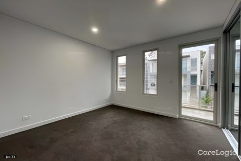 Property photo of 6 Deluxe Circuit Norwest NSW 2153