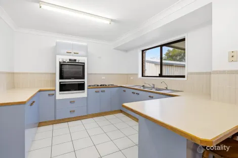 Property photo of 6 Farrell Drive Walloon QLD 4306