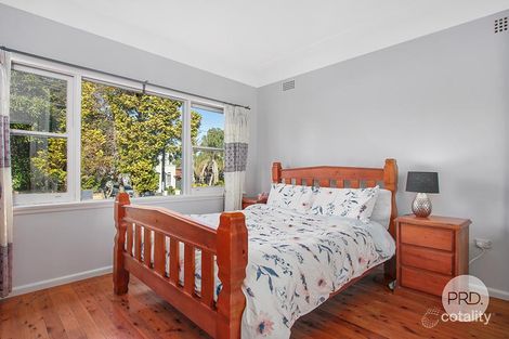 Property photo of 14 Lesley Crescent Mortdale NSW 2223